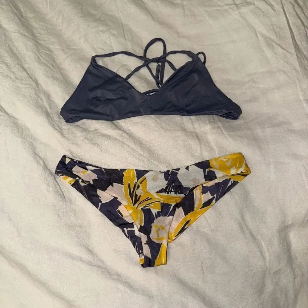 RVCA bikini set - Size x-small/small